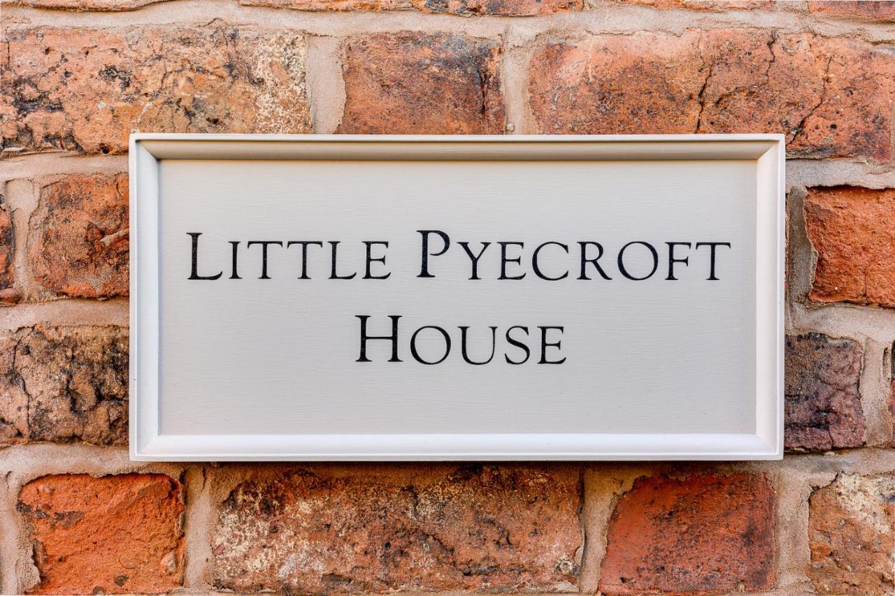 *New* Little Pyecroft House, Chester Exterior photo